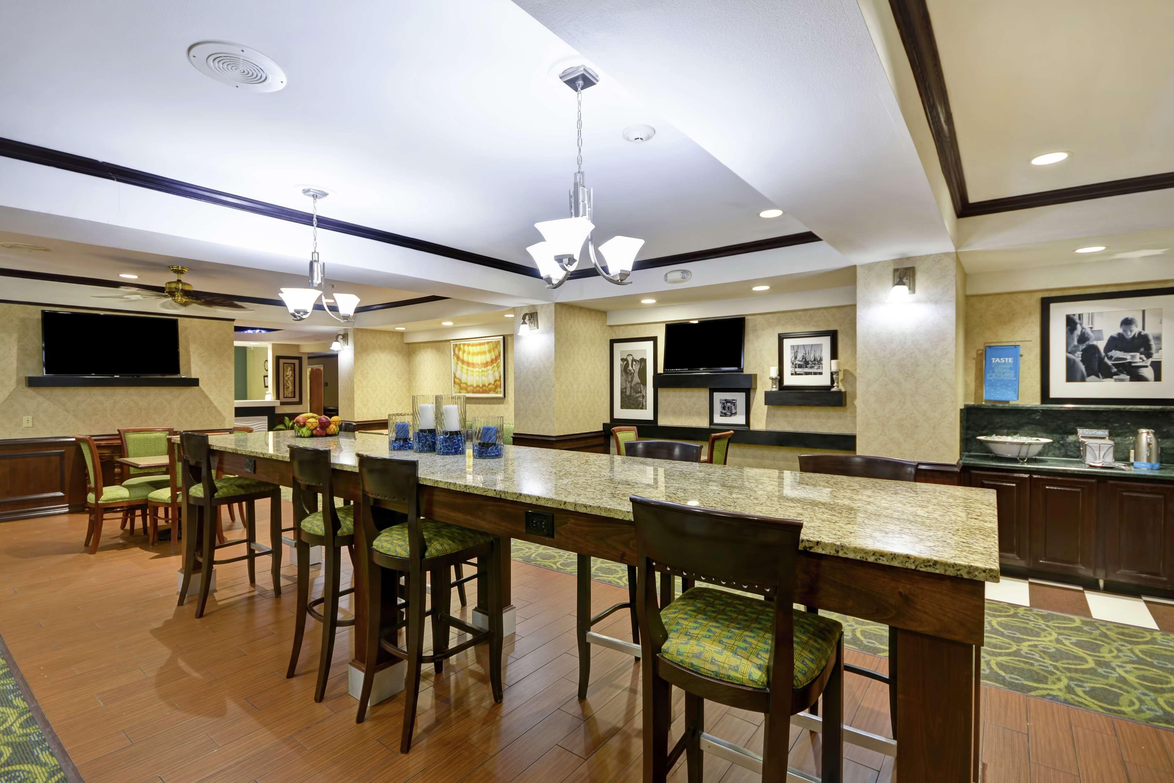 Hampton Inn Corpus Christi-Northwest I-37 Робстаун Екстериор снимка