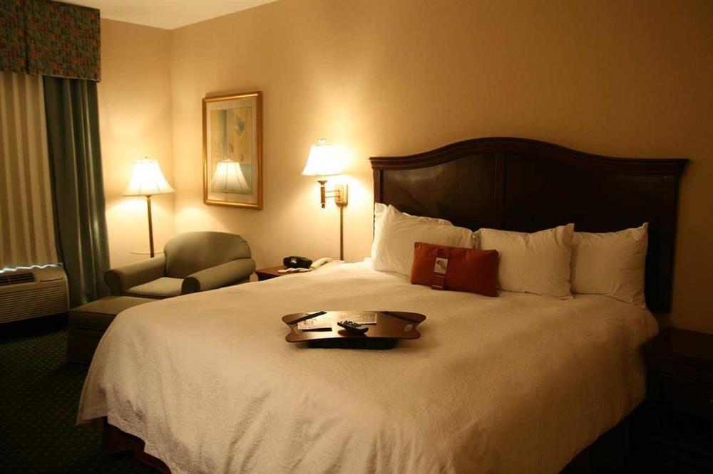 Hampton Inn Corpus Christi-Northwest I-37 Робстаун Стая снимка