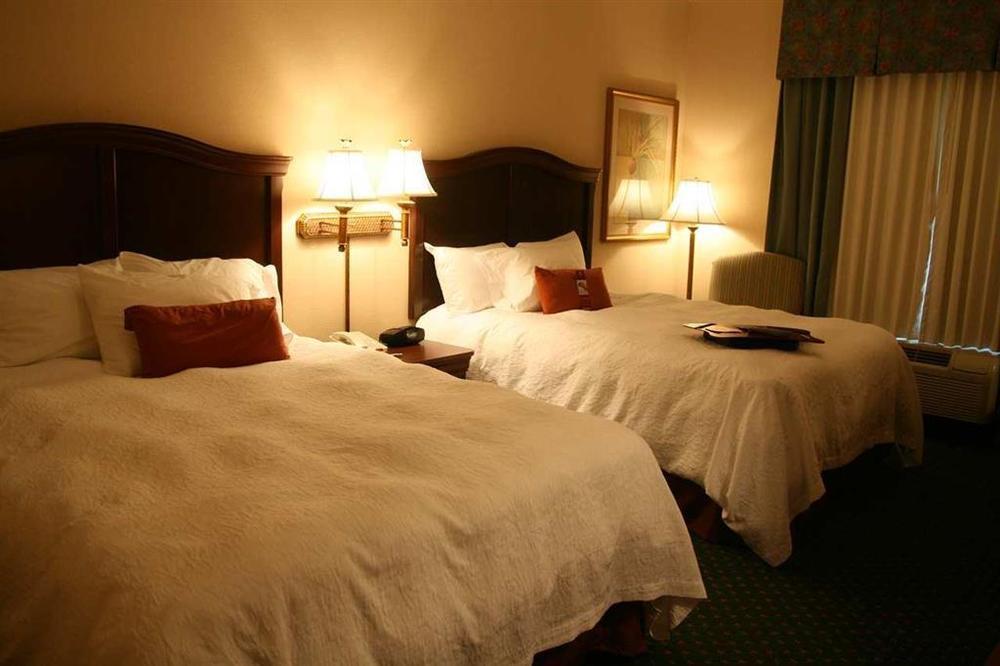Hampton Inn Corpus Christi-Northwest I-37 Робстаун Стая снимка
